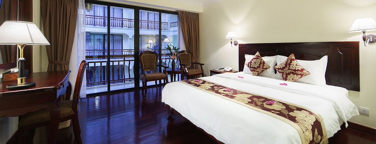 Deluxe King Room